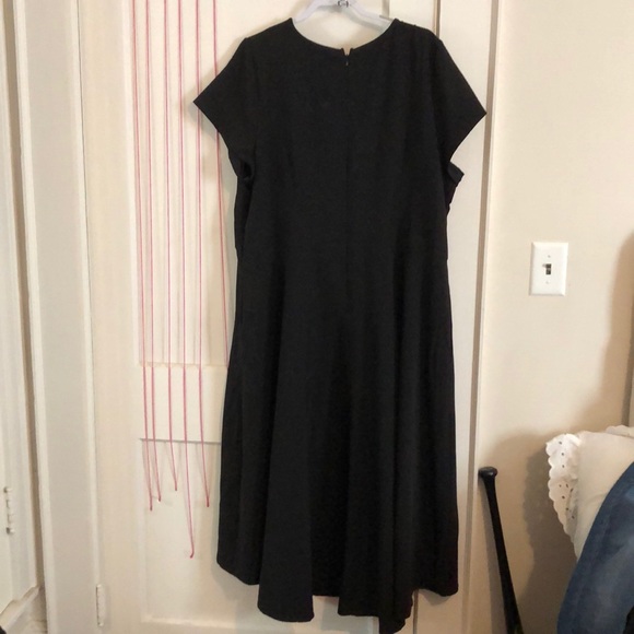 Hi low pocketed lane Bryant dress wore once - Picture 2 of 3